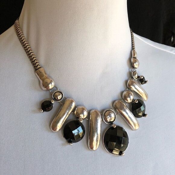 Fashion Necklace, Silver Tone, Black Beading, NWT - Picture 4 of 6